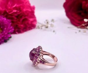 The Art of Handcrafted Jewelry: A Journey from Artisan Hands to Timeless Beauty